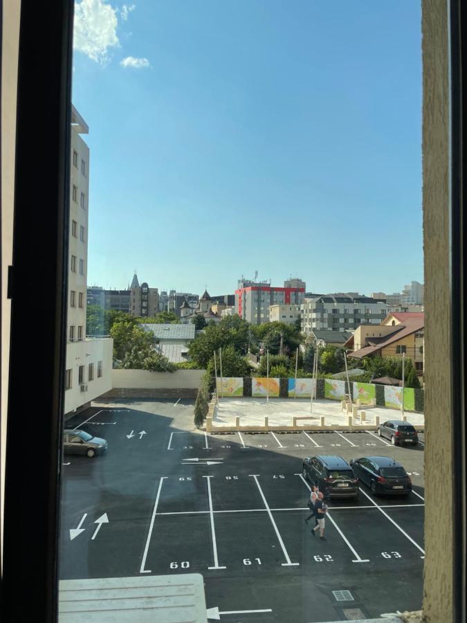 Rhizome / Well Anchored In The City Center Iasi Exterior foto